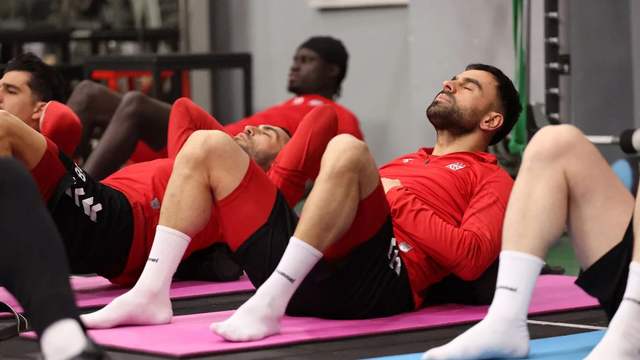 Sivasspor’da İstanbulspor Mesaisi Başladı: Kritik Maç Öncesi İlk Adım Atıldı