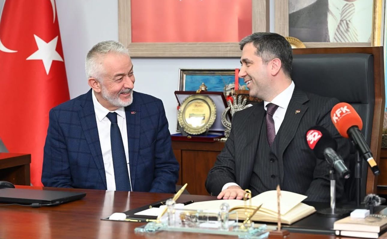 AK Parti Genel Başkan Yardımcısı Zafer Sırakaya, Isparta'da teşkilatla buluştu - Birlik Haber Ajansı