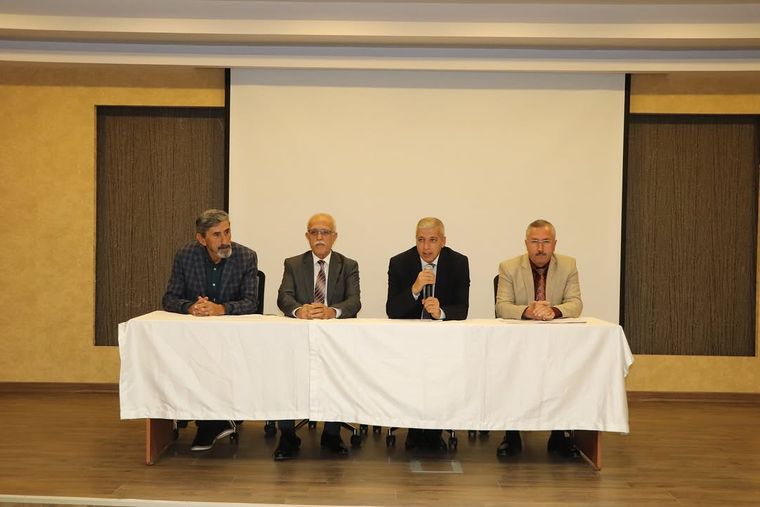 Sivas'ta Tükas Resen Kayıt Çalışmaları Kapsamında Muhtarlar Toplantısı Gerçekleştirildi