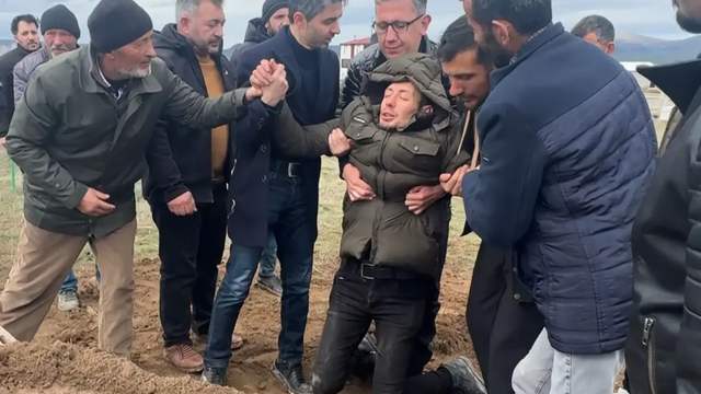 Traktör Şaftına Kapılan 5 Yaşındaki Buğra Son Yolculuğuna Uğurlandı