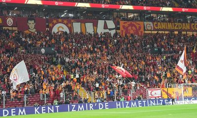 Galatasaray Taraftarı, Derbi Öncesi Takımını 'Next Level'a Taşımak İçin Tribünde