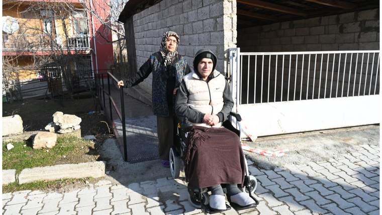 Isparta Belediyesinden anlamlı hareket: "Yalnız olmadığımızı hissettirdi" - Birlik Haber Ajansı