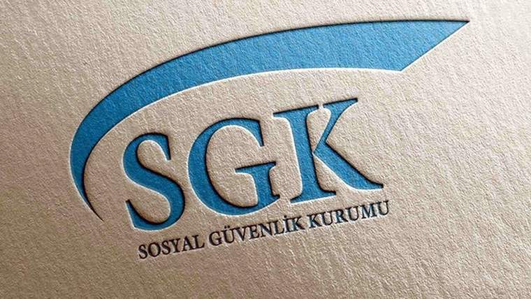 Mavi SGK amblemi ve altında "Sosyal Güvenlik Kurumu" yazısı, dokulu açık renkli zeminde görülüyor.