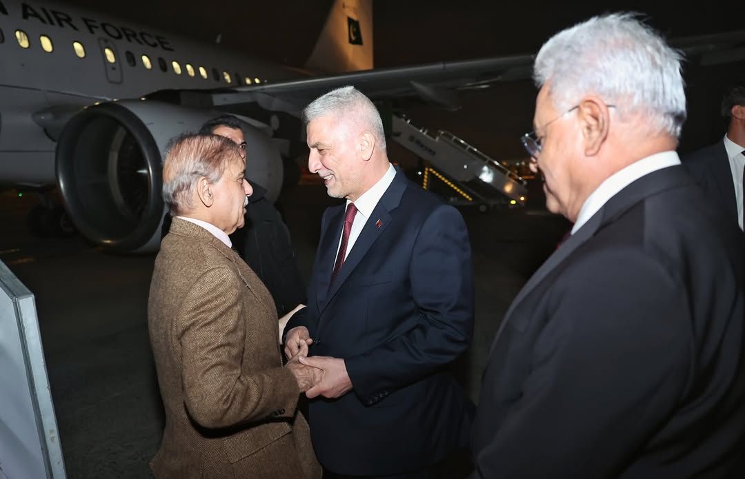 Pakistan Başbakanı Şahbaz Şerif'in Ziyareti ile Türkiye-Pakistan İlişkileri Güçleniyor