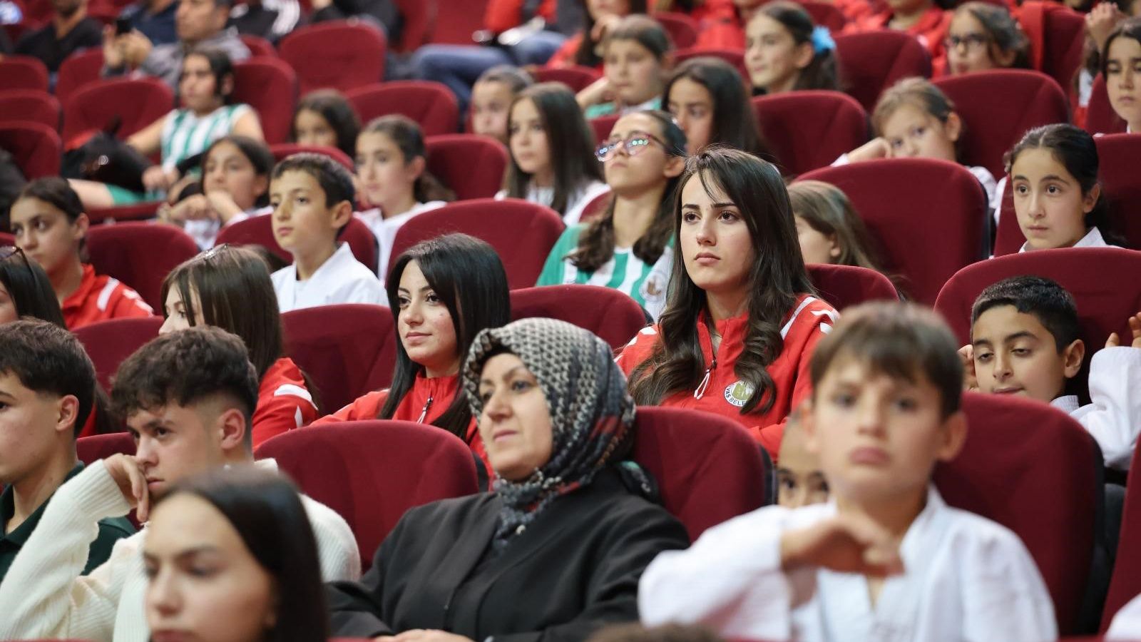Sivas’ta 39 Amatör Spor Kulübüne 6,2 Milyon TL Destek