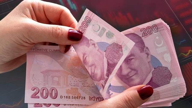 Akaryakıtta Üçlü Zam Beklentisi: Sivas'ta Fiyatlar Ne Olacak?