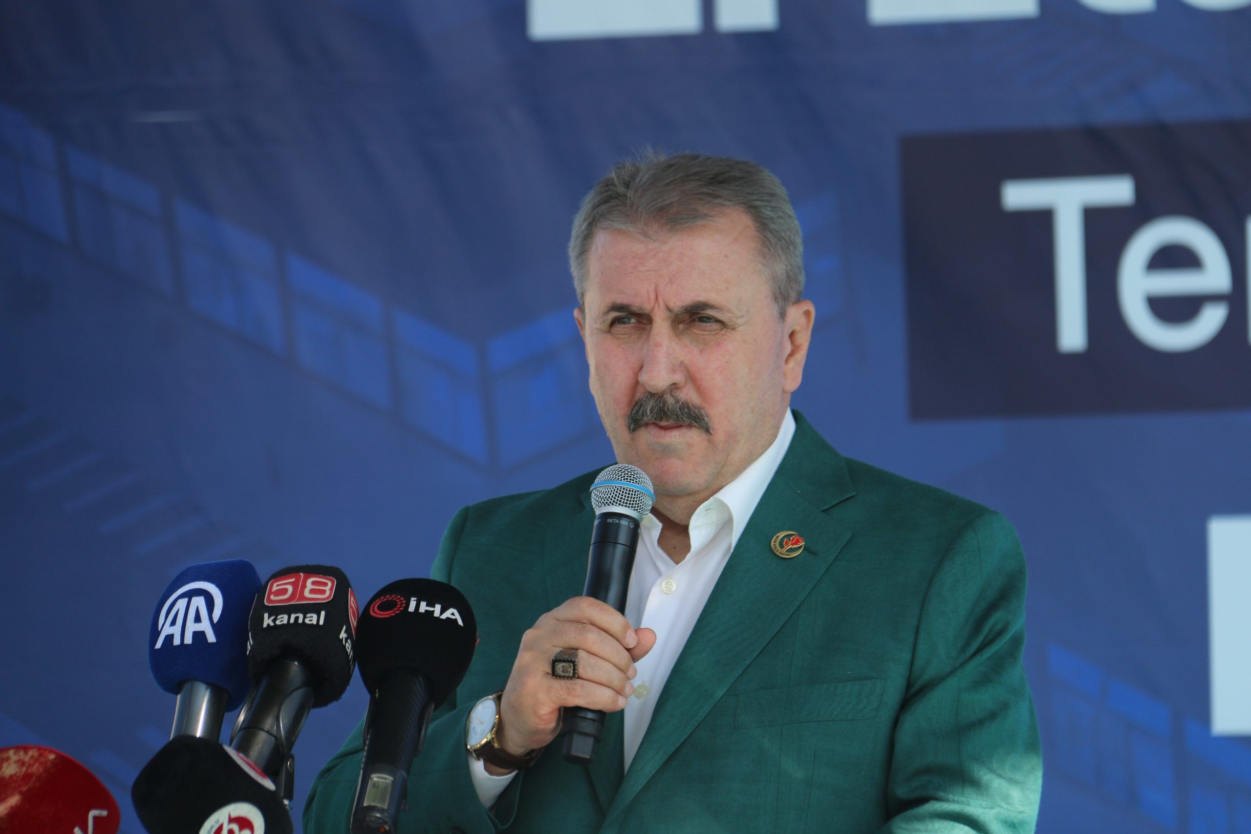 Destici’den Sert İsrail Eleştirisi: "Terörist Devlet"