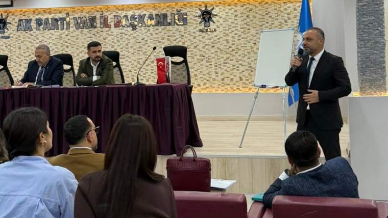Van Havalimanı’nın kapanma konusuna AK Parti el attı! - Birlik Haber Ajansı