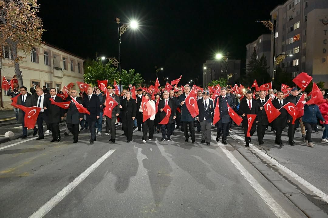 Sivas'ta Cumhuriyet'in 102. Yılı Coşkuyla Kutlandı
