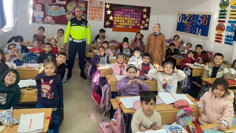 Emniyet ve Jandarmadan öğrencilere trafik eğitimi - Birlik Haber Ajansı