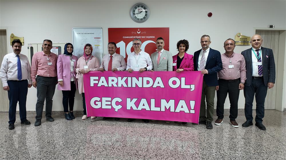 Sivas Numune Hastanesi'nden Meme Kanseri Farkındalık Ayı'na Pembe Destek