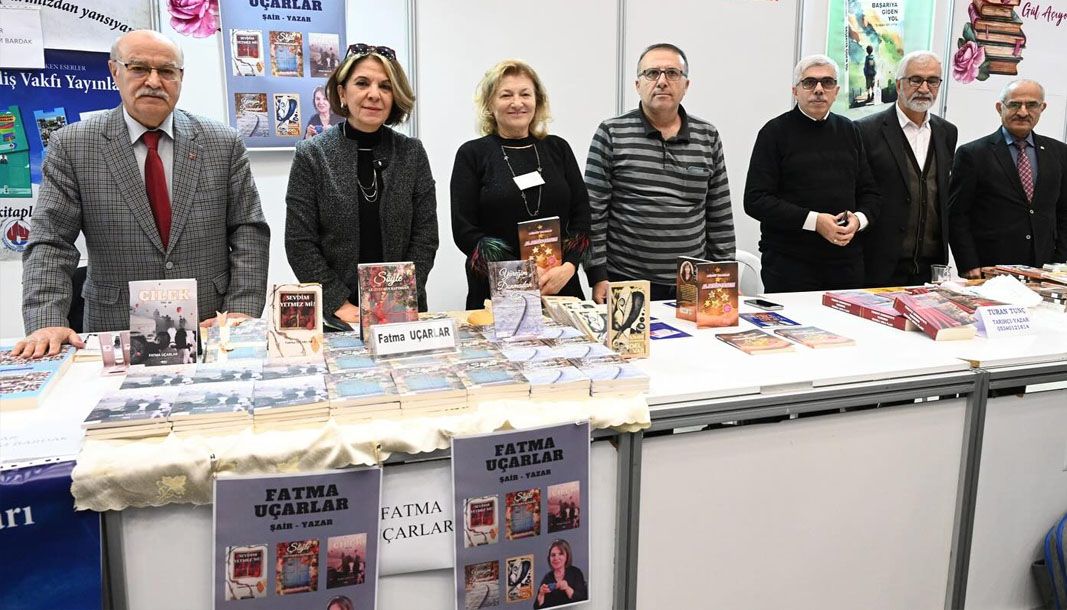 Isparta'da yerel yazarlardan Başkan Başdeğirmen’e teşekkür: “Özel olduğumuzu hissettik”