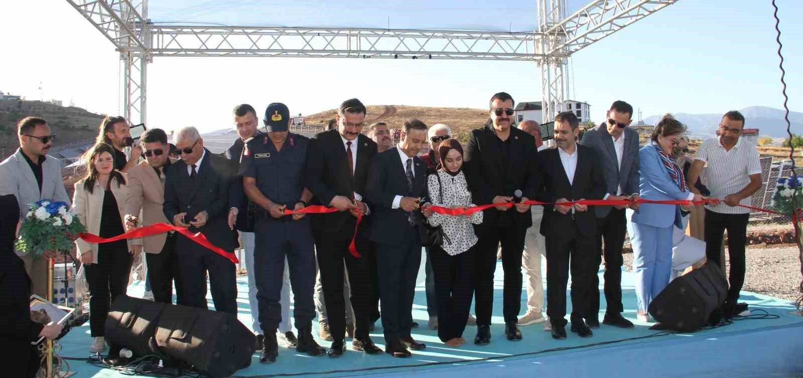 Suşehri’nde yeni GES üretime başladı, enerji sisteme verildi