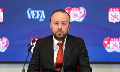Sivasspor’da Transfer Tahtası Açılıyor: 500 Milyon TL’lik Mali Hamle ve Yeni Yol Haritası Açıklandı