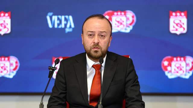 Sivasspor’da Transfer Tahtası Açılıyor: 500 Milyon TL’lik Mali Hamle ve Yeni Yol Haritası Açıklandı