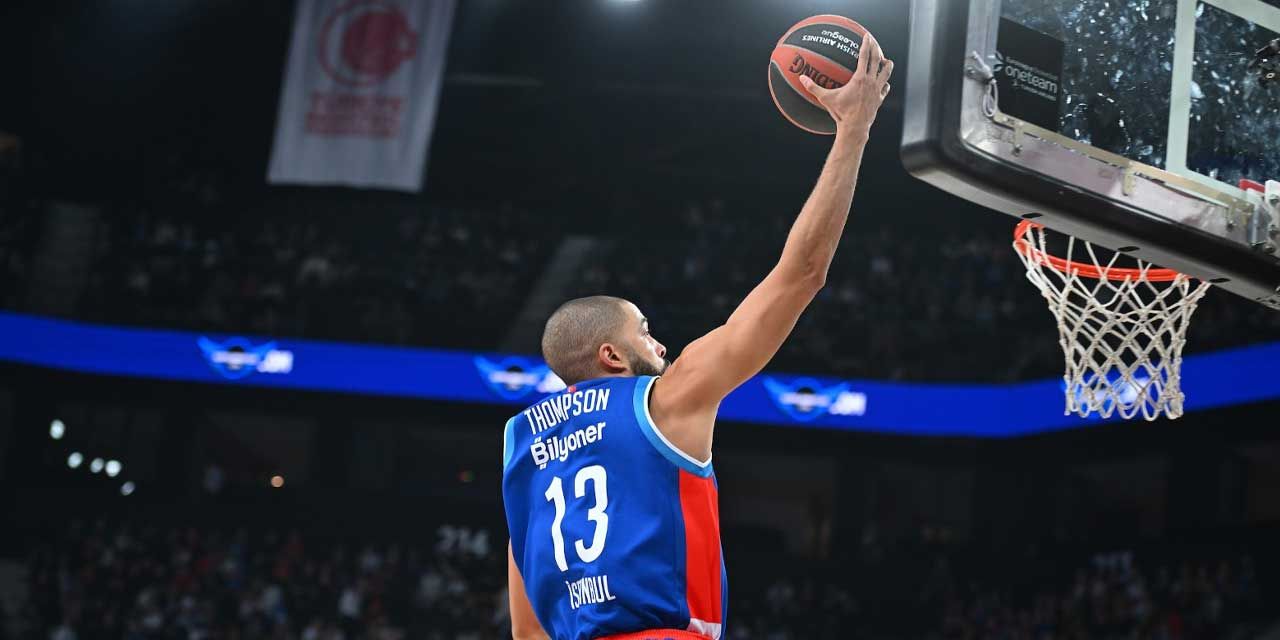 Euroleague'de 2 maç sonra kazandı