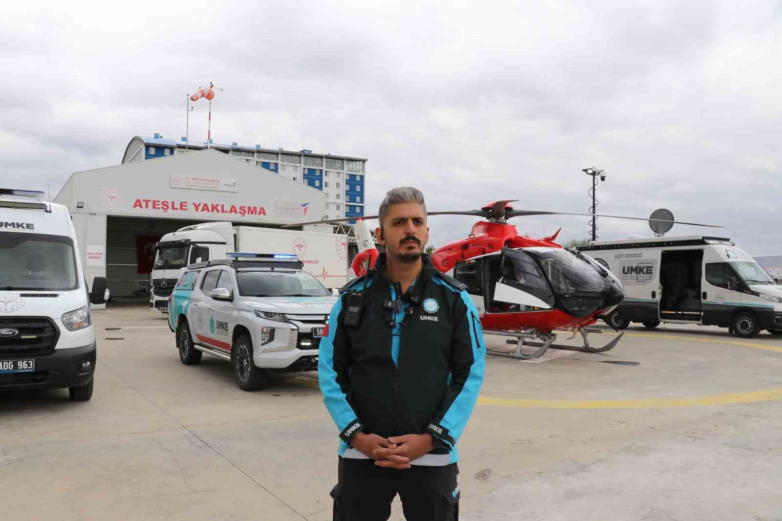 "Bin 500 saatin üzerinde uçuş" Ambulans helikopterin görevi