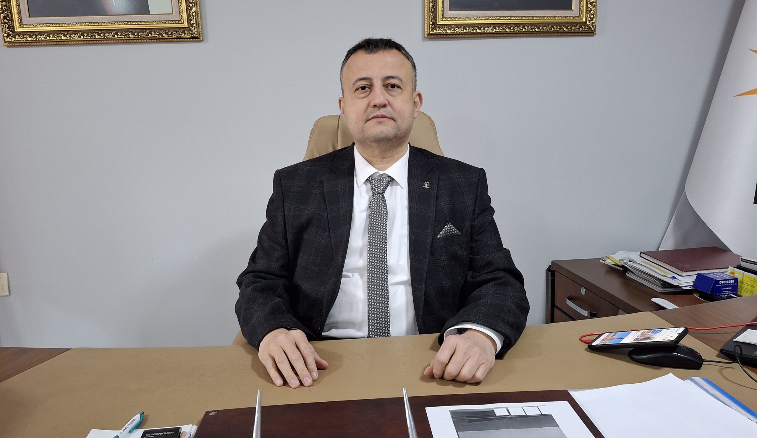 AK Parti Beypazarı İlçe Başkanı Halil Etili'den kongre çağrısı - Birlik Haber Ajansı