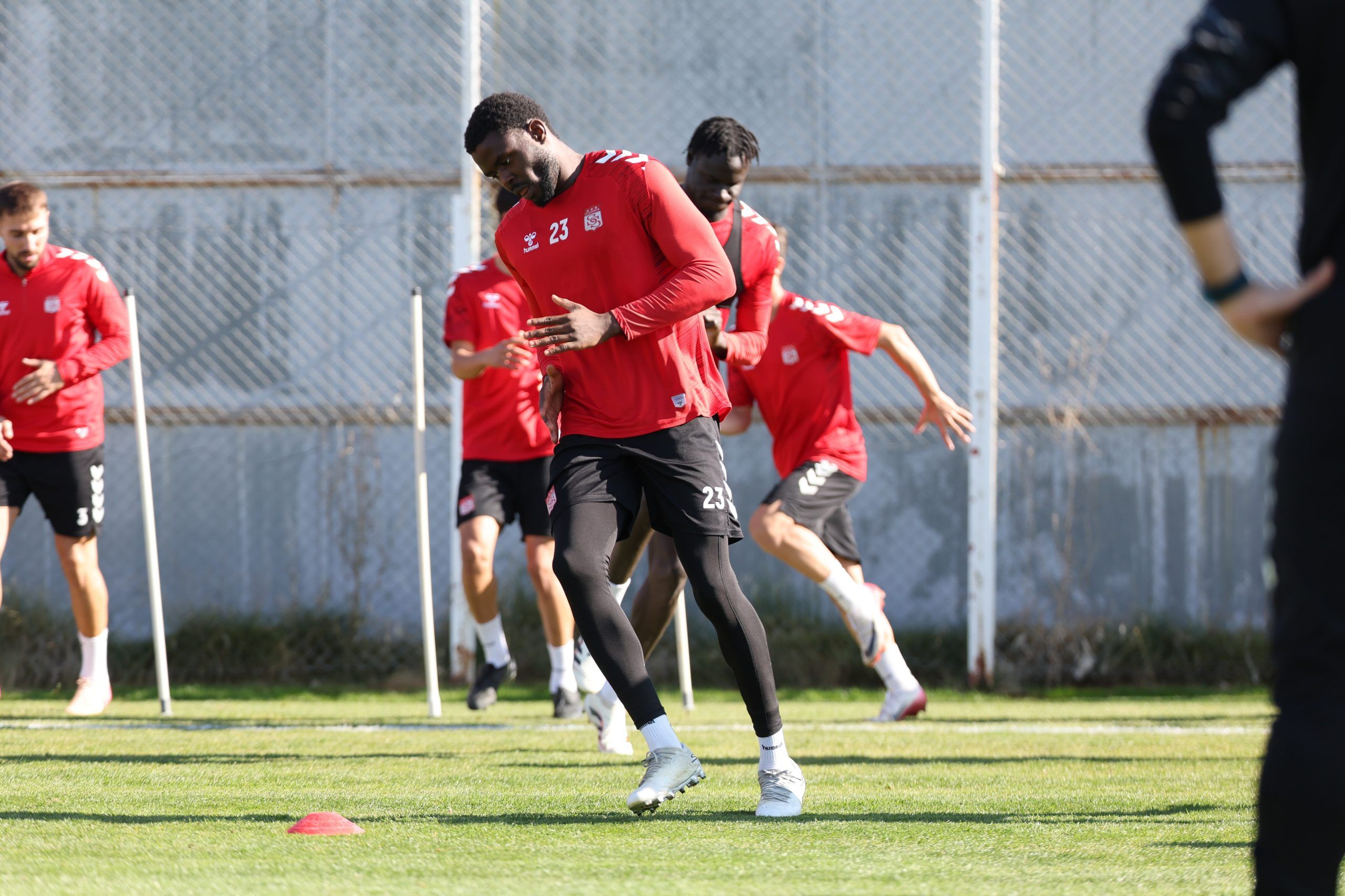 Trendyol 1. Lig: Özbelsan Sivasspor, Esenler Erokspor Maçı Hazırlıklarını Tamamlıyor