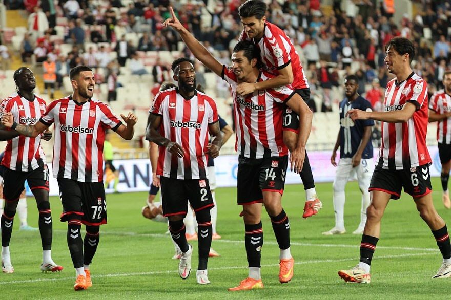 Sivasspor Değerli Bir Galibiyet Aldı: Yeni Sezona Kenetlenerek Başlıyor
