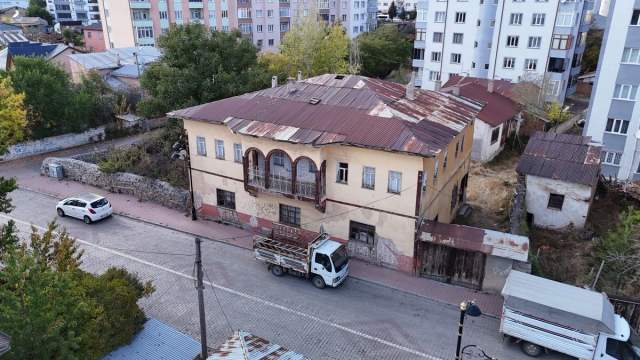 Zara’nın Tarihi Hazinesi: Asırlık Konaklar Turizmi Bekliyor
