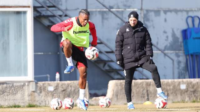 Özbelsan Sivasspor’da Sarıyer Mesaisi: Yiğidolar Deplasman Öncesi Tempoyu Yükseltti