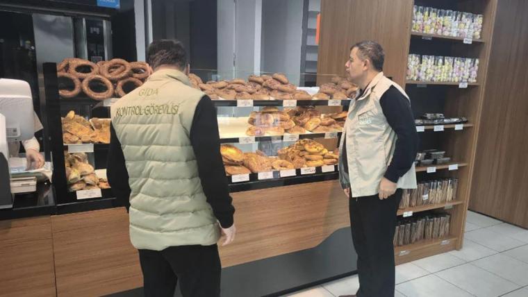 Bayram Öncesi Gıda Alarmı: Et Çekimi ve Tatlı Üretiminde Sıkı Denetim