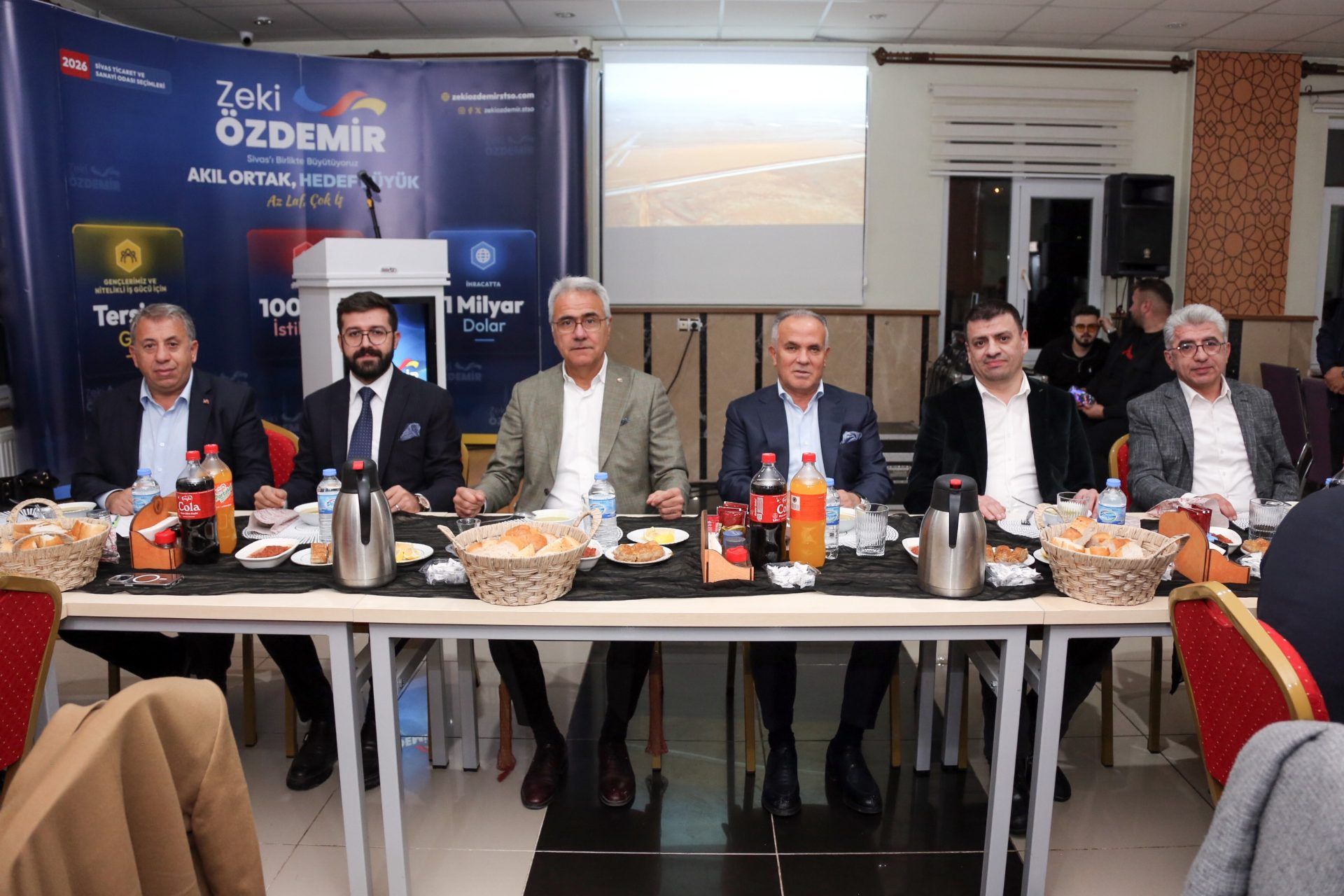 Zeki Özdemir'den İlçelere Sanayi ve Teşvik Mesajı