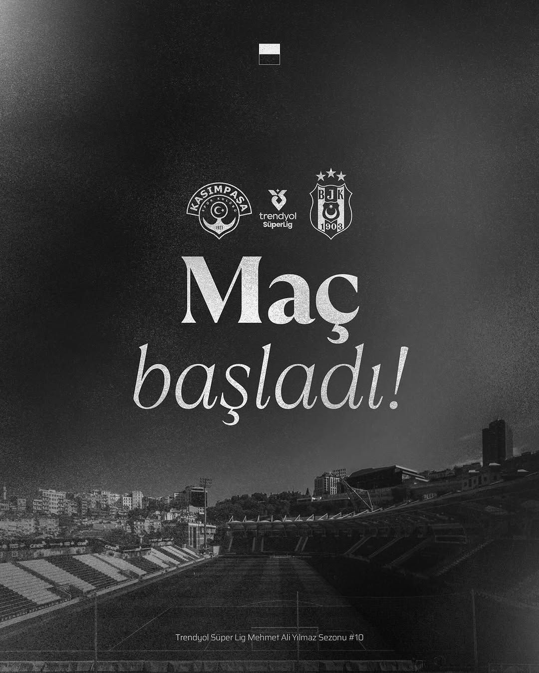 Beşiktaş'ta Taraftar Coşkusu: "Haydi Beşiktaş" Sesiyle Maç Başladı