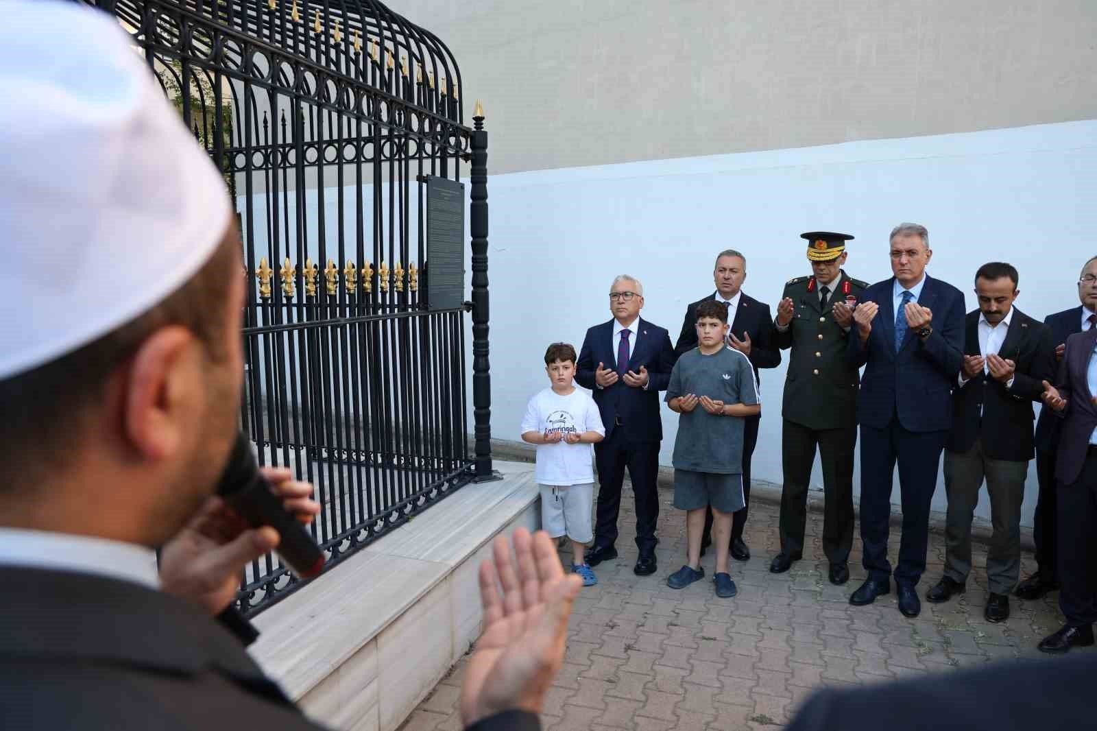 Sivas Kongresi’ne destek verenler için kabir başında buluşuldu