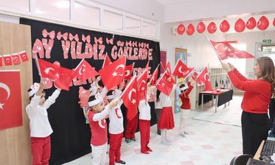 İkinci Dönemin İlk Dersi “Bayrak Sevgisi”yle Başladı: Sivas’ta Öğrencilere Milli Değerler Vurgusu