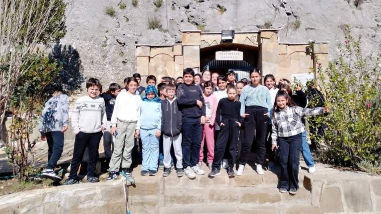 Serik Belediyesi Kültür ve Sosyal İşler Müdürlüğü öğrencilere tarihi geziler düzenledi - Birlik Haber Ajansı