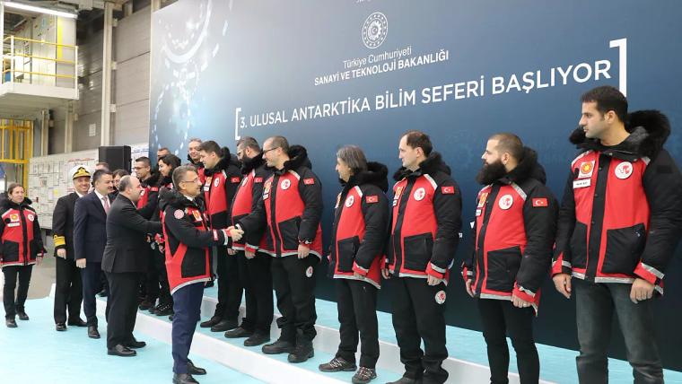 Türk Bilim Ekibi, Beyaz Kıta'ya ayak bastı! - Birlik Haber Ajansı