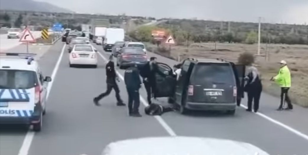 Afyon emniyet teşkilatından başarılı operasyon - Birlik Haber Ajansı