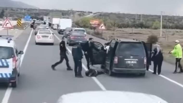 Afyon emniyet teşkilatından başarılı operasyon - Birlik Haber Ajansı