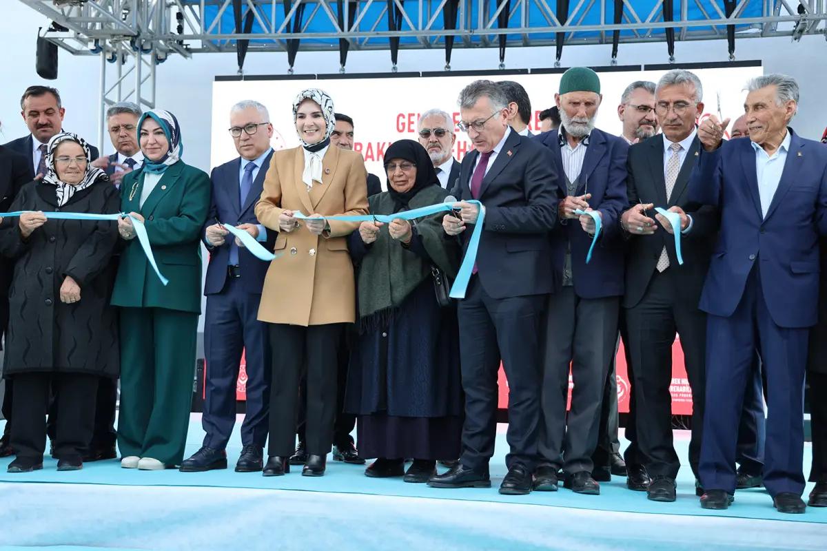 Bakan Göktaş’tan Yaşlılara Yeni Hizmet Müjdesi: 30 Bin Kişiye Bakım Desteği