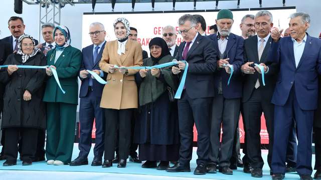 Bakan Göktaş’tan Yaşlılara Yeni Hizmet Müjdesi: 30 Bin Kişiye Bakım Desteği