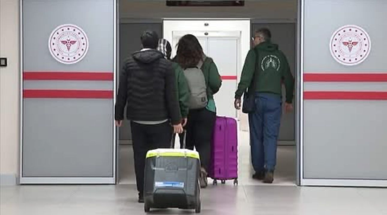Antalya’da beyin ölümü gerçekleşen gencin organları 5 hastaya Umut oldu - Birlik Haber Ajansı