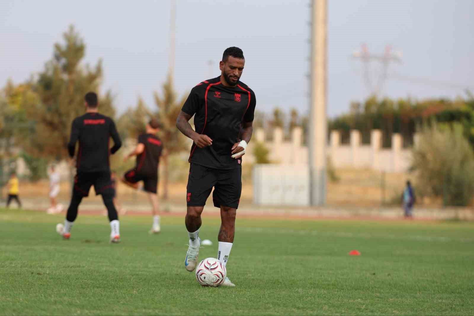 Sivasspor, Batman Petrolspor maçı öncesi hazırlıklarını tamamladı