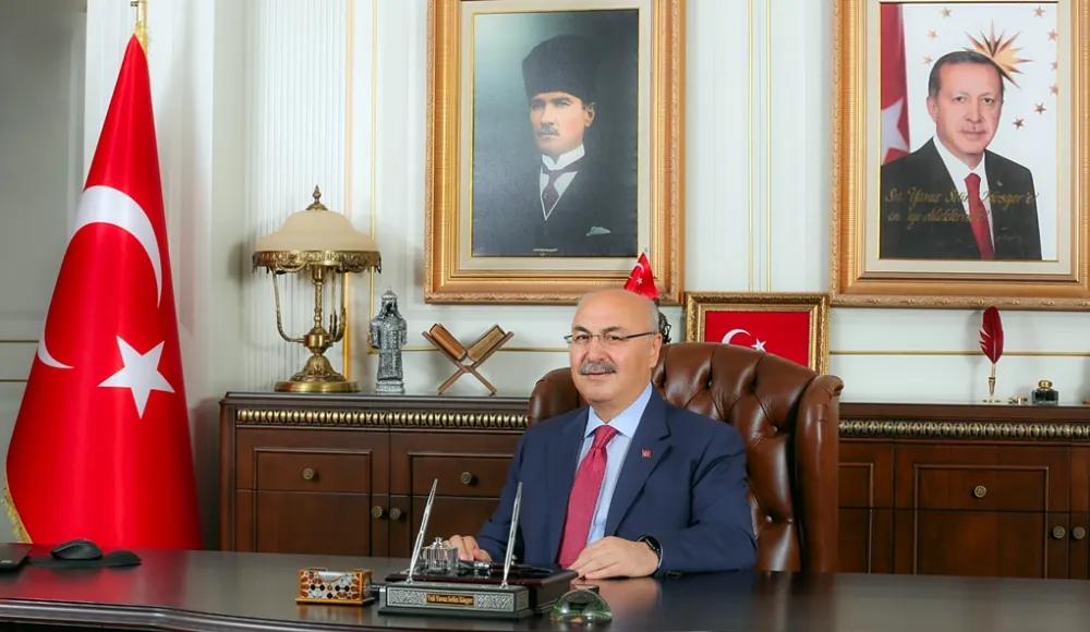 Vali Köşger: "Basın, vatandaşlarımız arasındaki en temel köprüdür" - Birlik Haber Ajansı