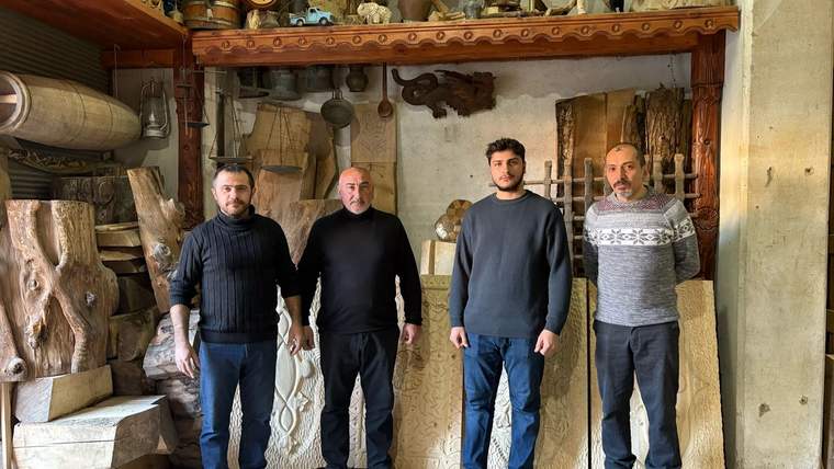 Altın Rende Ahşap: Karadeniz’in Ruhunu Ahşaba İşleyen Ustalar - Birlik Haber Ajansı