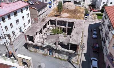Akdeğirmen Mahallesi’ndeki Şirin Hamamı için restorasyon gündemde