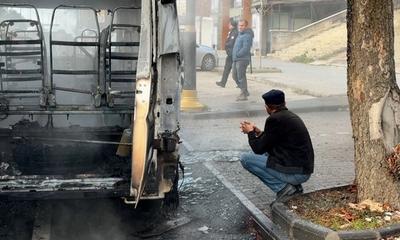 Sivas'ta Okul Servisi Yangını: Büyük Hasar Oluştu, Facia Son Anda Önledi