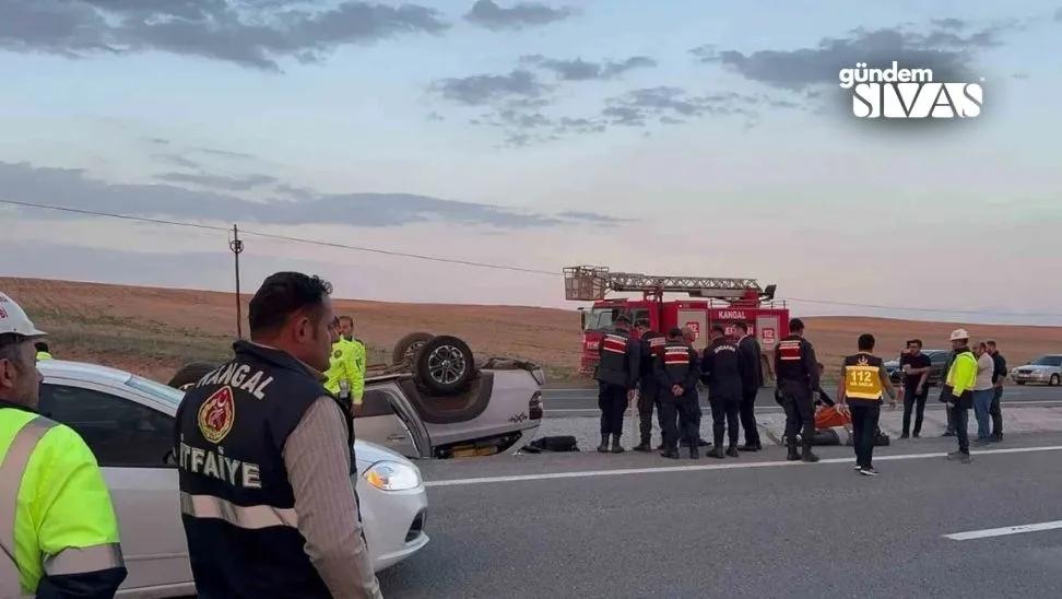 Kangal'da Trafik Kazası: 3 Yaralı