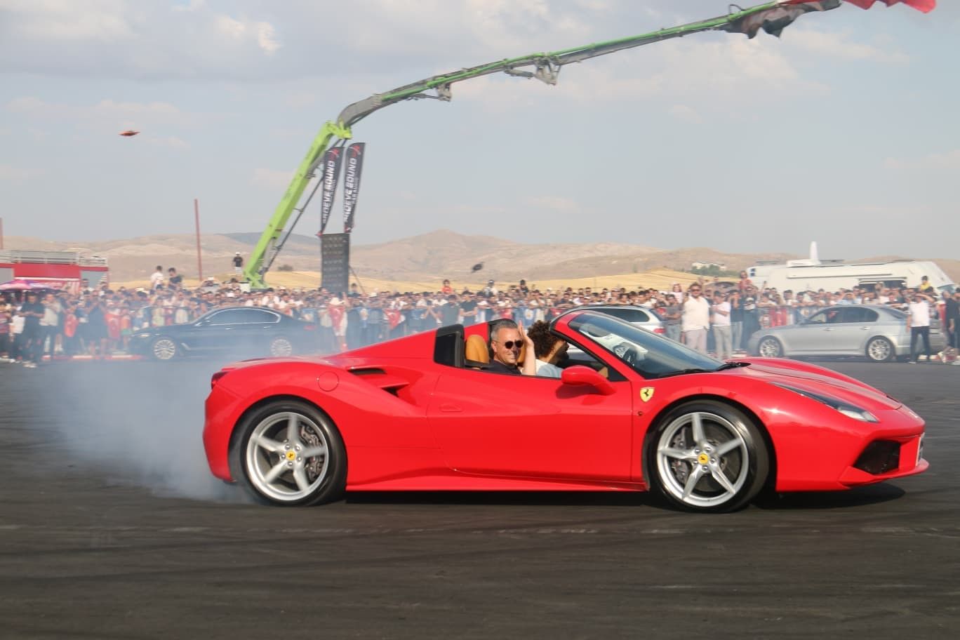 Sivas’ta Drift Tutkunları İçin Dev Pist Açıldı!