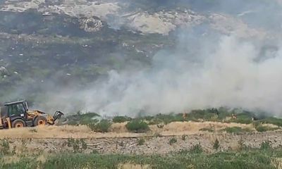 Divriği’de Otluk Arazide Çıkan Yangın, Tarihi Ulu Cami’yi Tehdit Etti