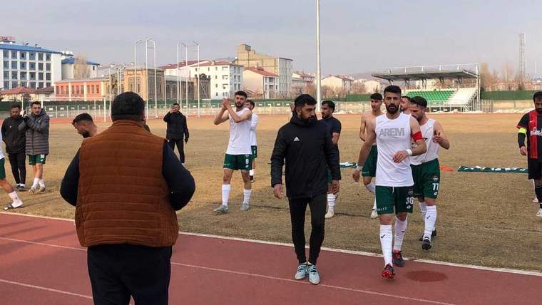 Kars 36 Spor, Erzincan Ulalarspor karşısında sahadan galibiyetle ayrıldı