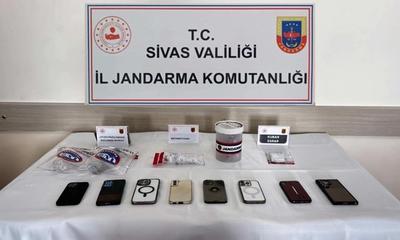 Sivas Gemerek’te Uyuşturucuya Büyük Darbe: 10 Adrese Eş Zamanlı Operasyon, 5 Tutuklama