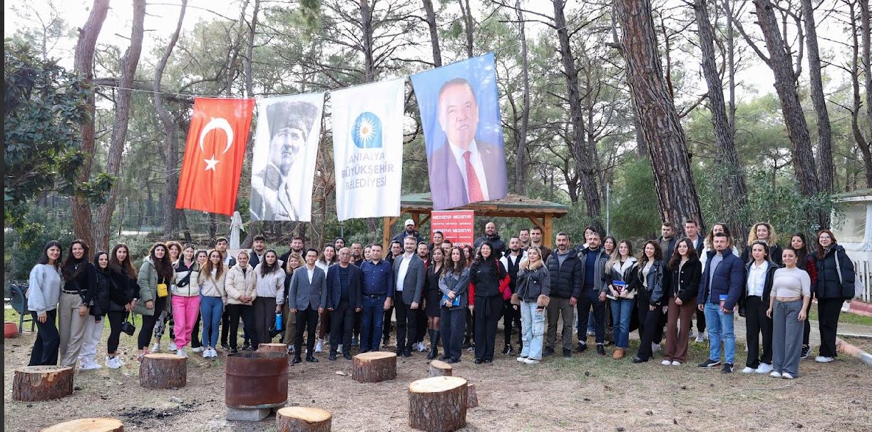 Antalya’da eğitmenlere 'sporcu sağlığı' semineri - Birlik Haber Ajansı