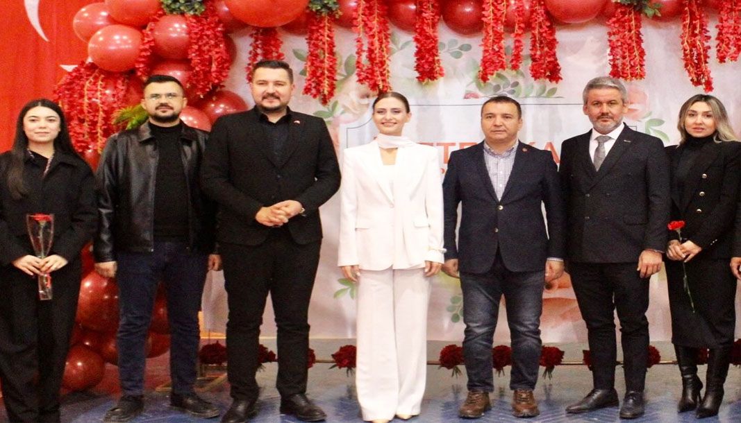Başkan Taş’tan kadın el emeğine destek - Birlik Haber Ajansı